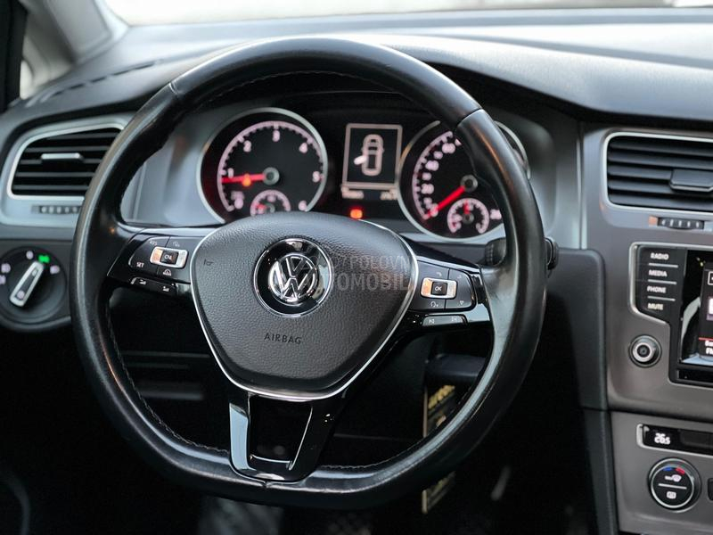 Volkswagen Golf 7 