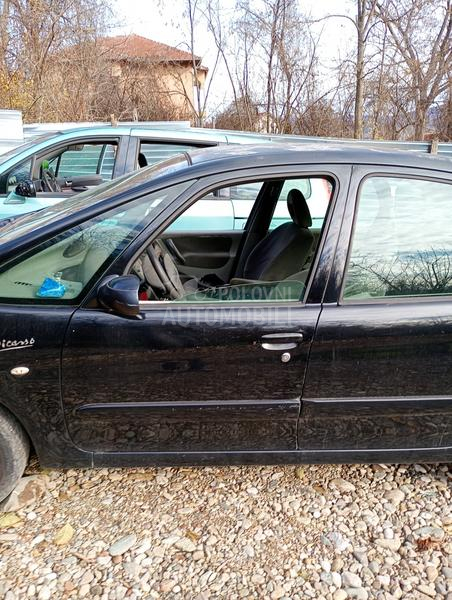 Citroen Xsara Picasso -  kompletan auto u delovima