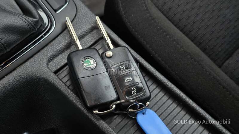 Škoda Superb 2.0 TDi CR 125 SPORT