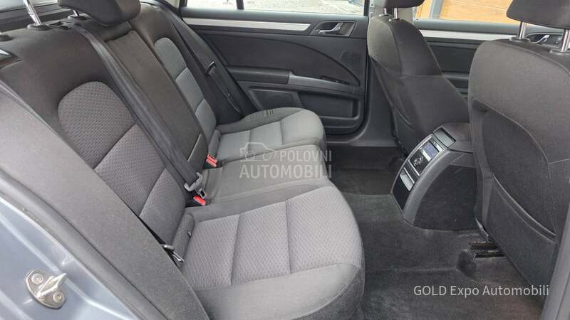 Škoda Superb 2.0 TDi CR 125 SPORT