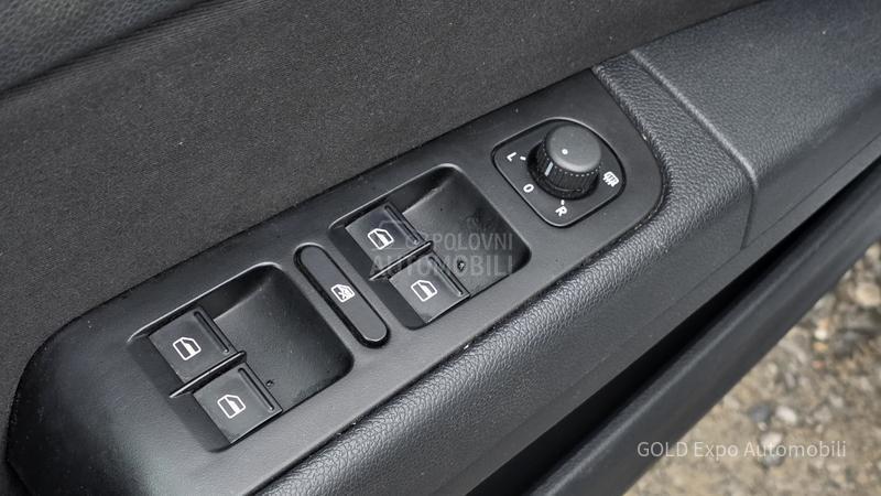 Škoda Superb 2.0 TDi CR 125 SPORT