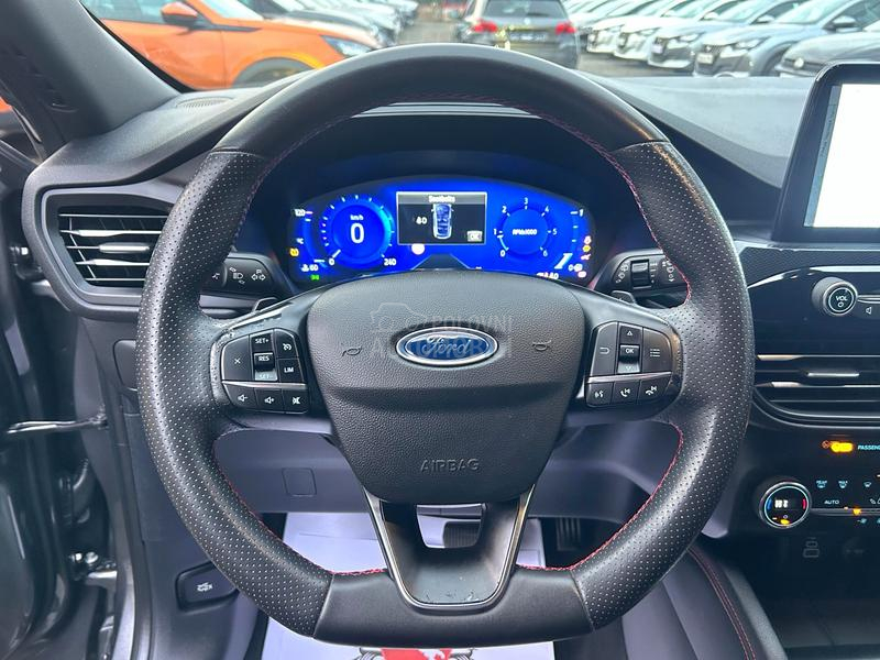 Ford Kuga 1.5TDCI ST-LINE