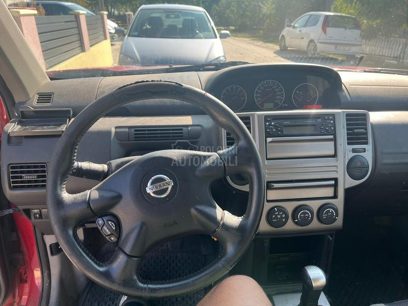 Nissan X-Trail 