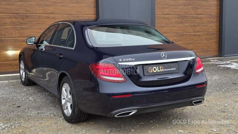 Mercedes Benz E 220 2.0D 9G AVANTARD