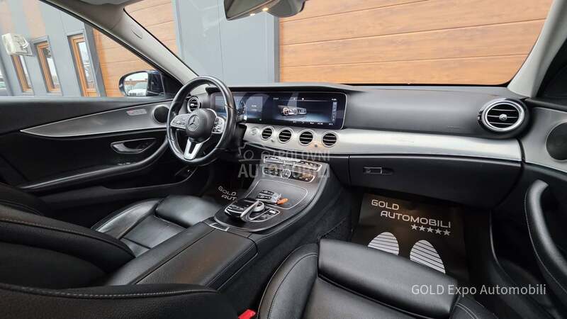 Mercedes Benz E 220 2.0D 9G AVANTARD