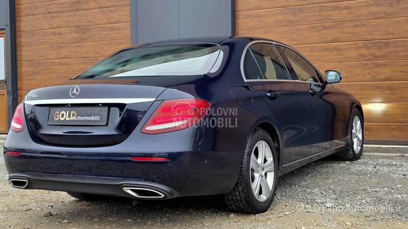Mercedes Benz E 220 2.0D 9G AVANTARD