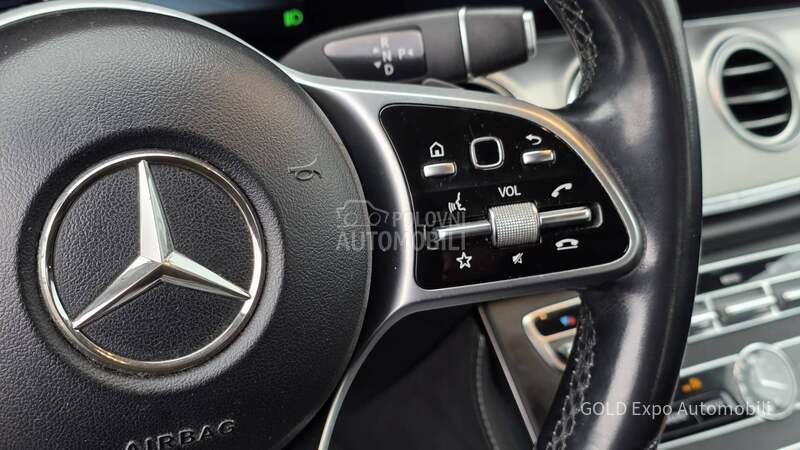 Mercedes Benz E 220 2.0D 9G AVANTARD