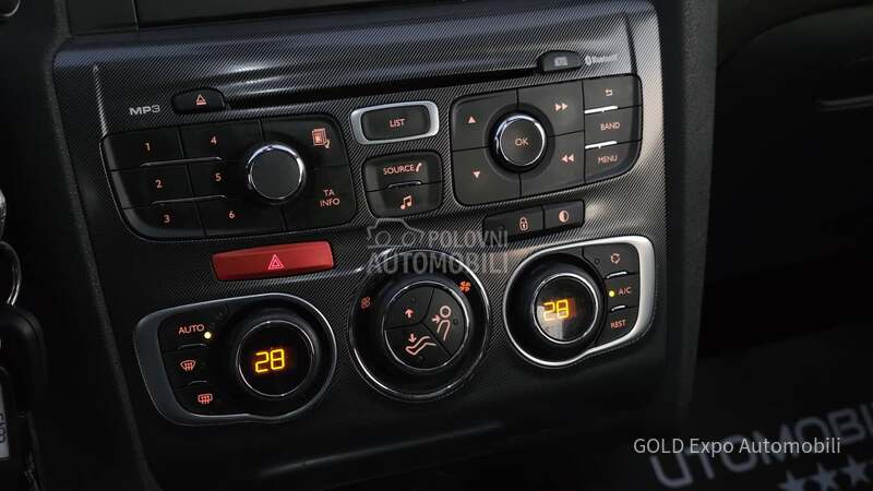 Citroen C4 1.6 HDi PREMIUM EDIT