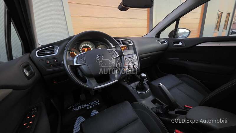 Citroen C4 1.6 HDi PREMIUM EDIT