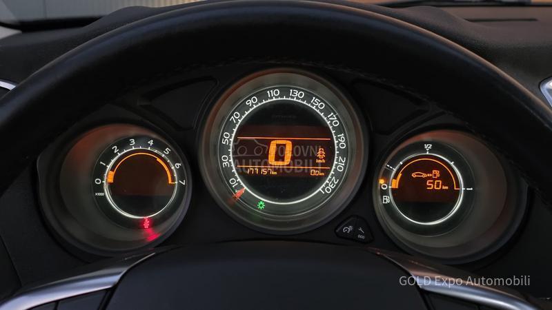 Citroen C4 1.6 HDi PREMIUM EDIT