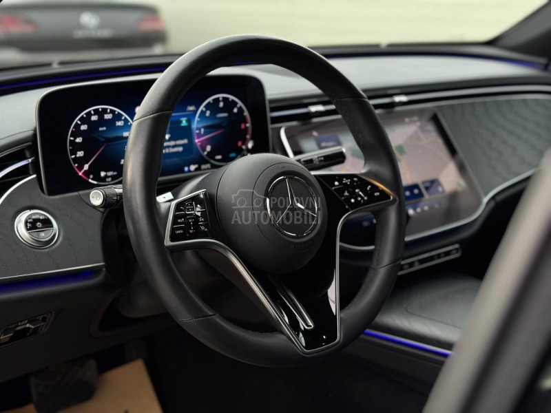 Mercedes Benz E 220 D/AVANTGARDE/DIGITAL