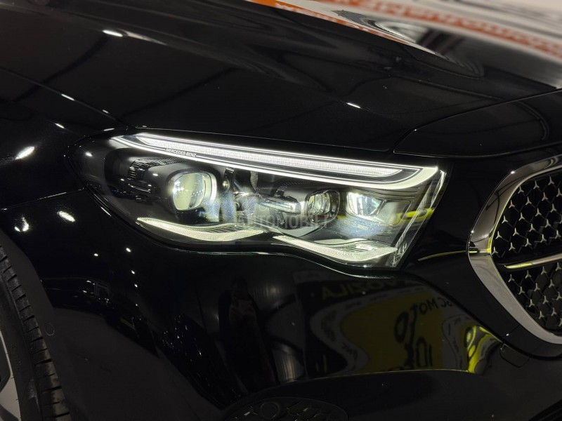 Mercedes Benz E 220 D/AVANTGARDE/DIGITAL