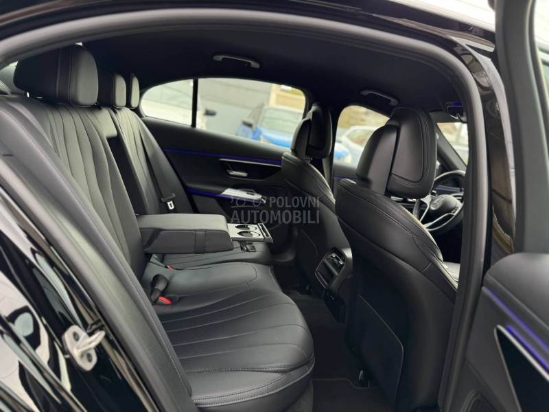 Mercedes Benz E 220 D/AVANTGARDE/DIGITAL