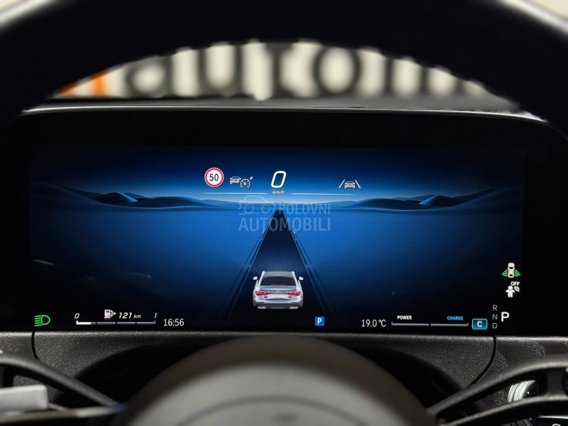 Mercedes Benz E 220 D/AVANTGARDE/DIGITAL