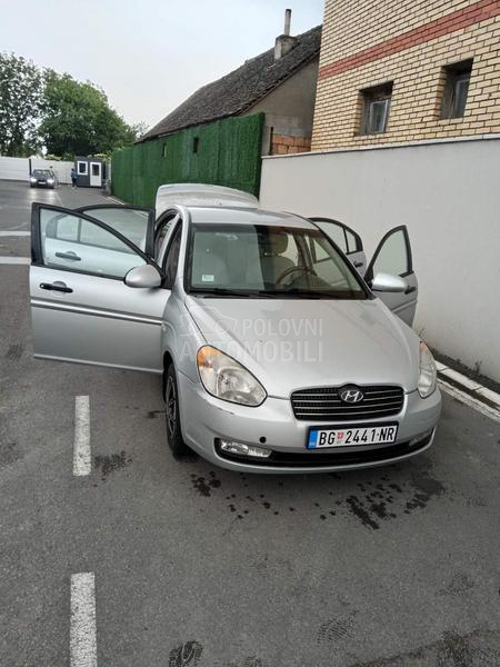Hyundai Accent 1.4  DOHC