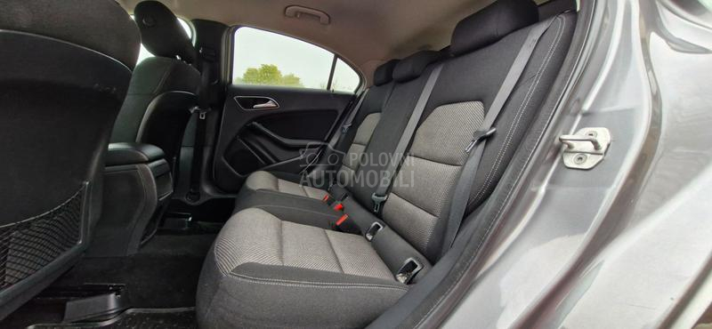 Mercedes Benz A 180 CDI/AUTOM/7G