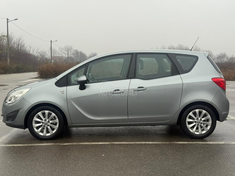 Opel Meriva 1.4 turbo NOV