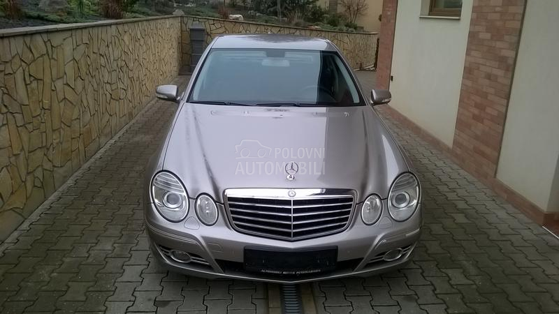 Mercedes Benz E 220 CDI AVANTGARDE NL.