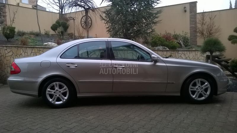 Mercedes Benz E 220 CDI AVANTGARDE NL.