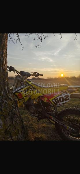 Suzuki RM 85