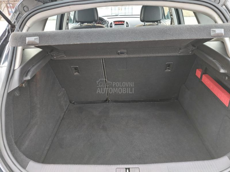 Opel Astra J 1.4B 5VR.ACTIVE NOWW