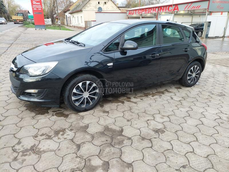 Opel Astra J 1.4B 5VR.ACTIVE NOWW