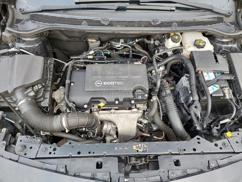 Opel Astra J 1.4B 5VR.ACTIVE NOWW