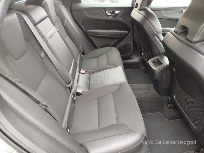 Volvo XC60 B4 MOMENTUM PRO