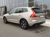 Volvo XC60 B4 MOMENTUM PRO
