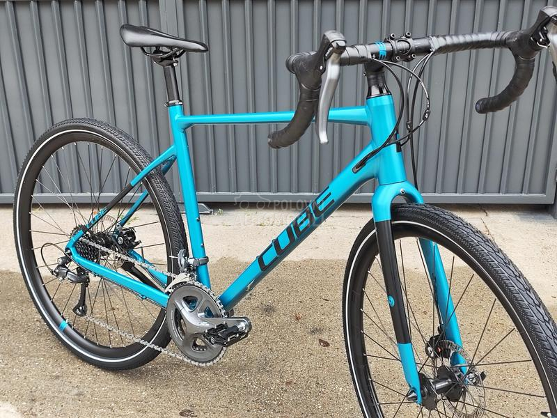 Cube Nuroad 2x8 Claris