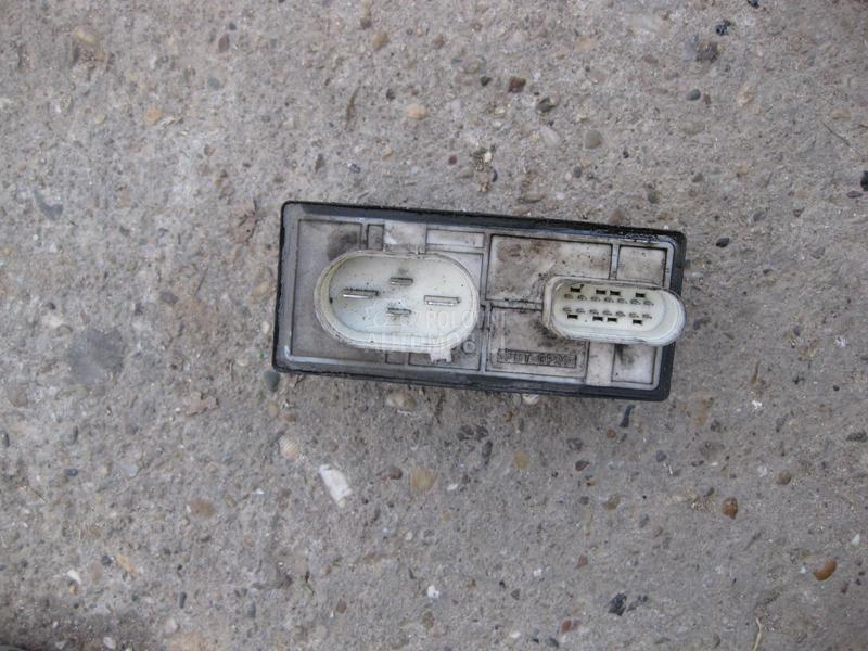 Relej ventilatora hladnjaka