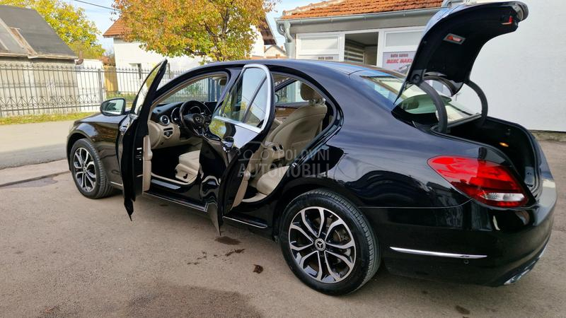 Mercedes Benz C 200 avangard DISTRONIC