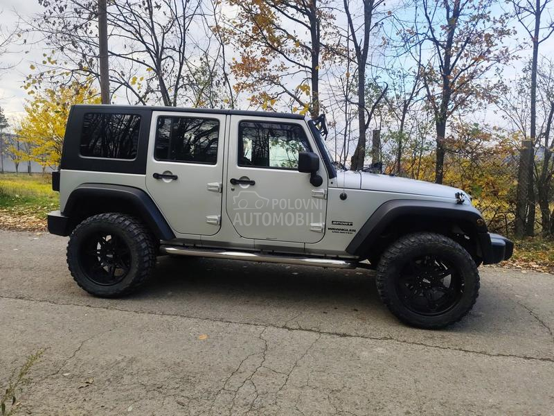 Jeep Wrangler 