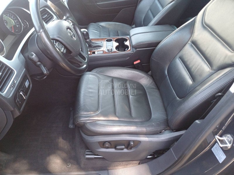 Volkswagen Touareg 3.0tdi