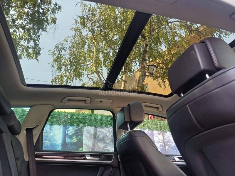 Volkswagen Touareg 3.0tdi