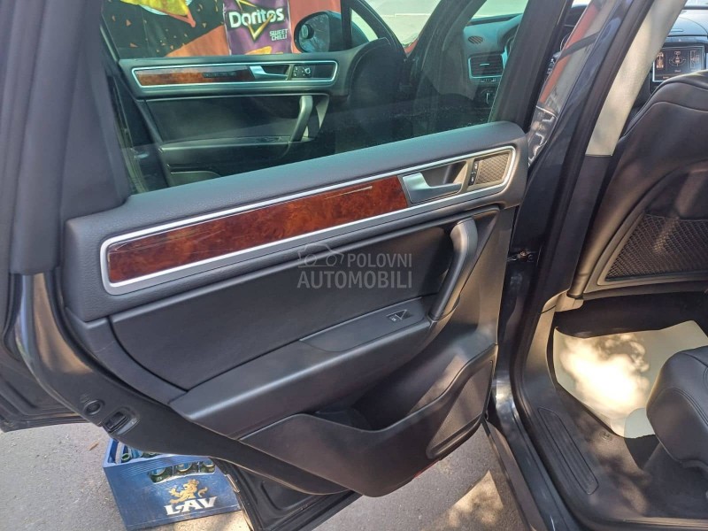 Volkswagen Touareg 3.0tdi