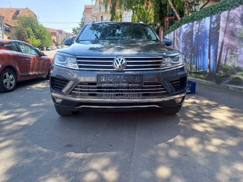 Volkswagen Touareg 3.0tdi