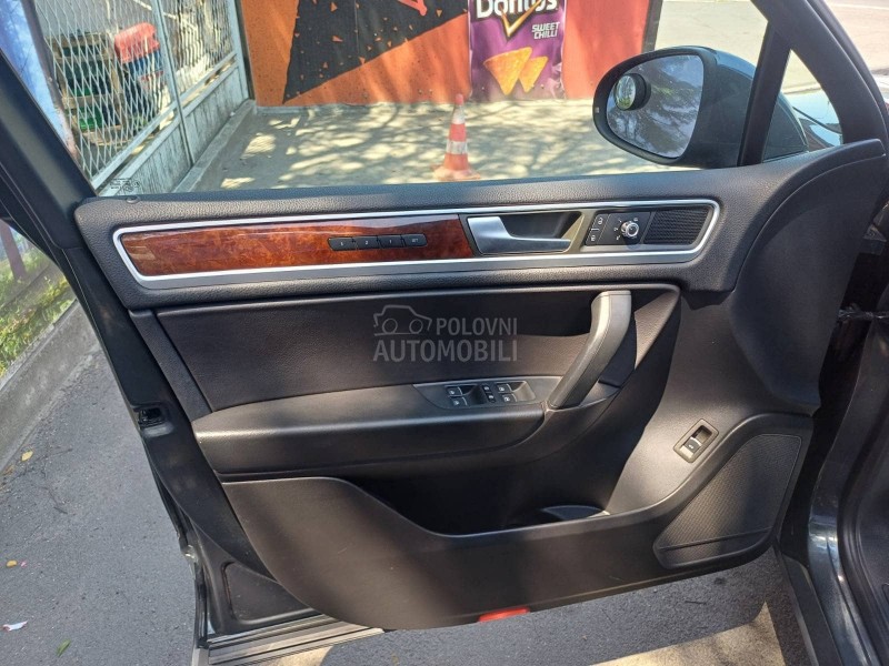 Volkswagen Touareg 3.0tdi
