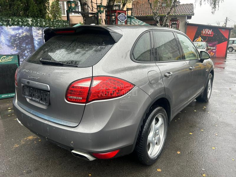 Porsche Cayenne 3.0d