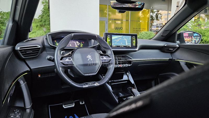 Peugeot 2008 GT/3D/Cam/Ahd