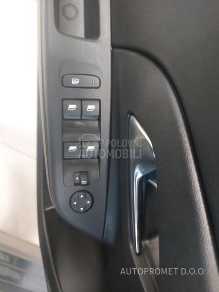 Opel Corsa F EDIT AT8