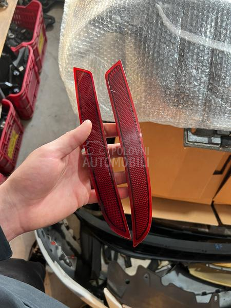 katadiopter macije oko