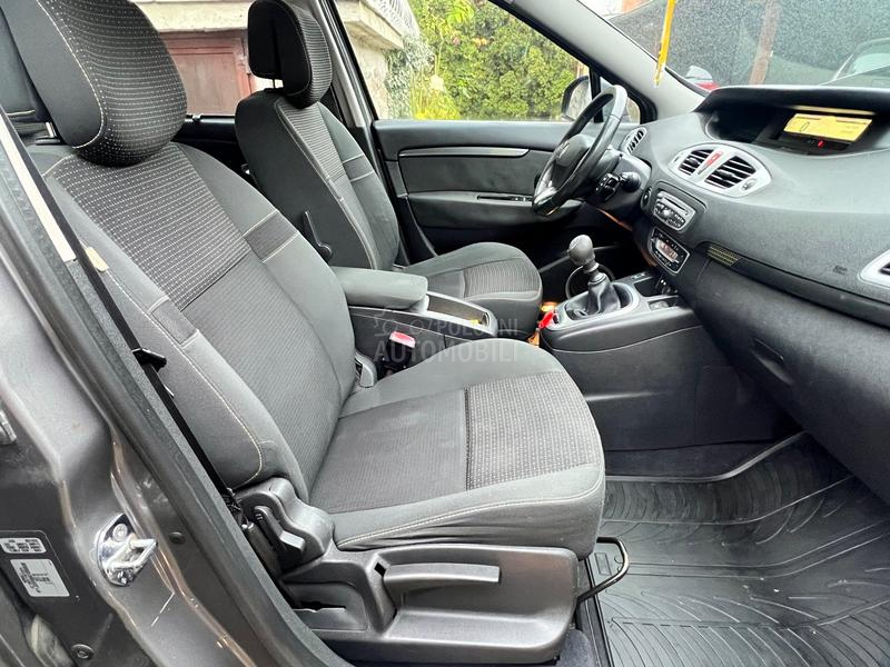 Renault Scenic 1.6b