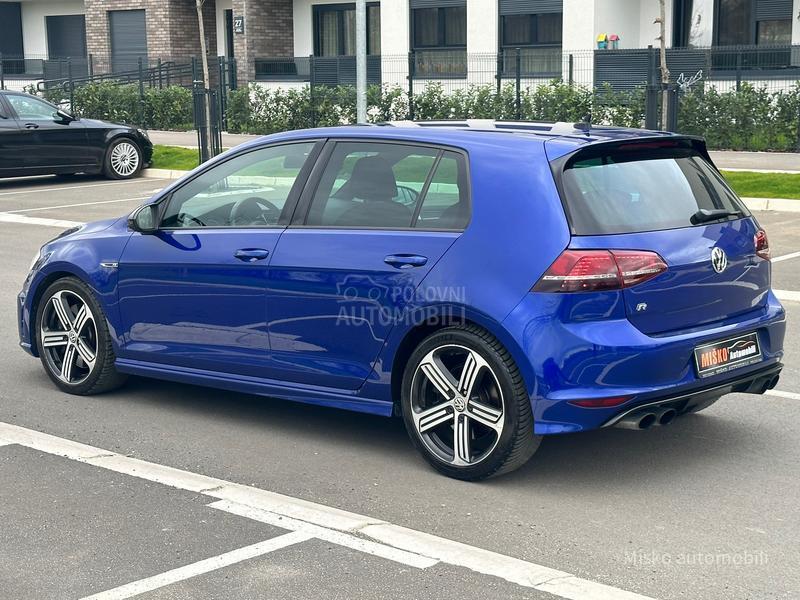 Volkswagen Golf 7 2.0 R DSG Kam 4x4