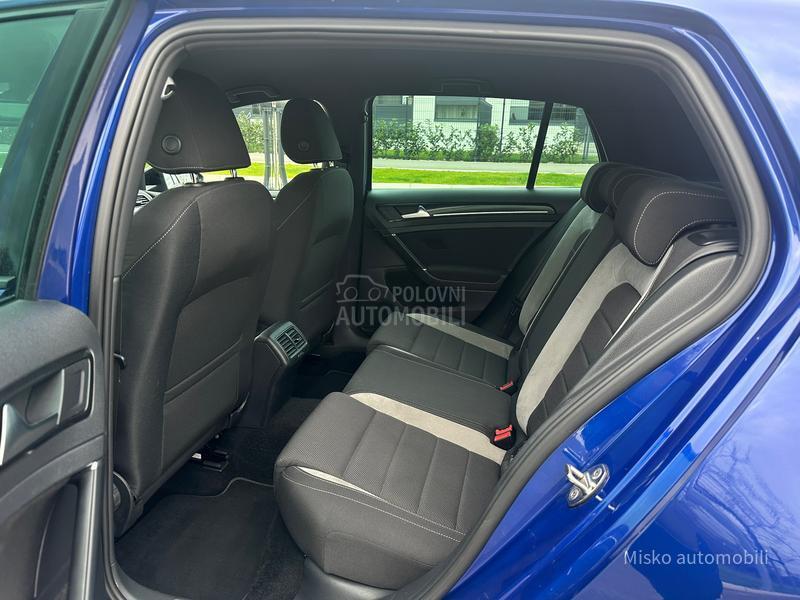 Volkswagen Golf 7 2.0 R DSG Kam 4x4