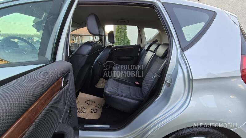 Mercedes Benz A 180 cdi