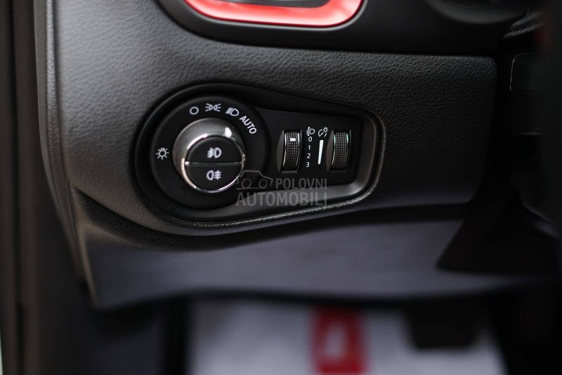 Jeep Renegade 2.0DIZ Trail Hawk4x4