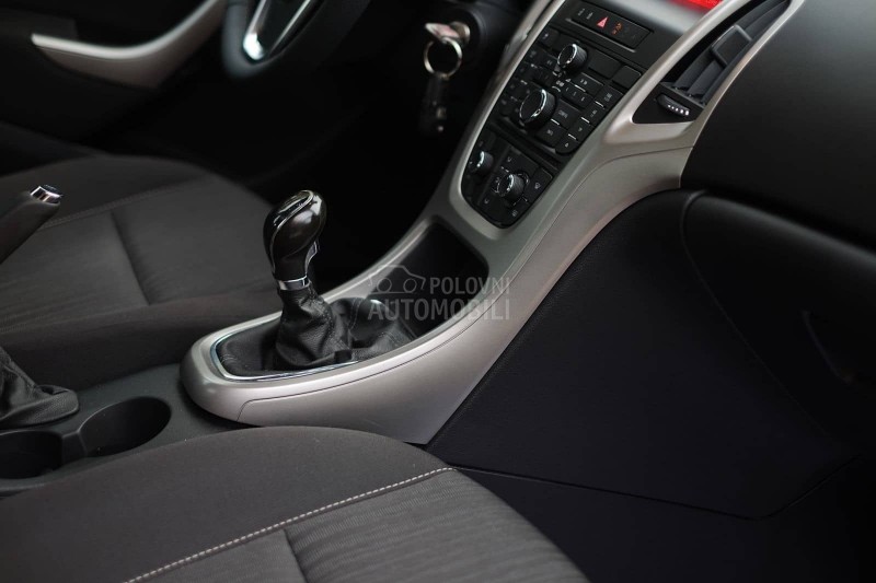 Opel Astra J 1.7CDTI Elective 92k