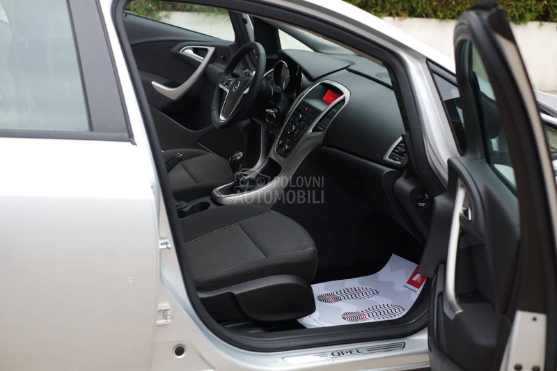 Opel Astra J 1.7CDTI Elective 92k