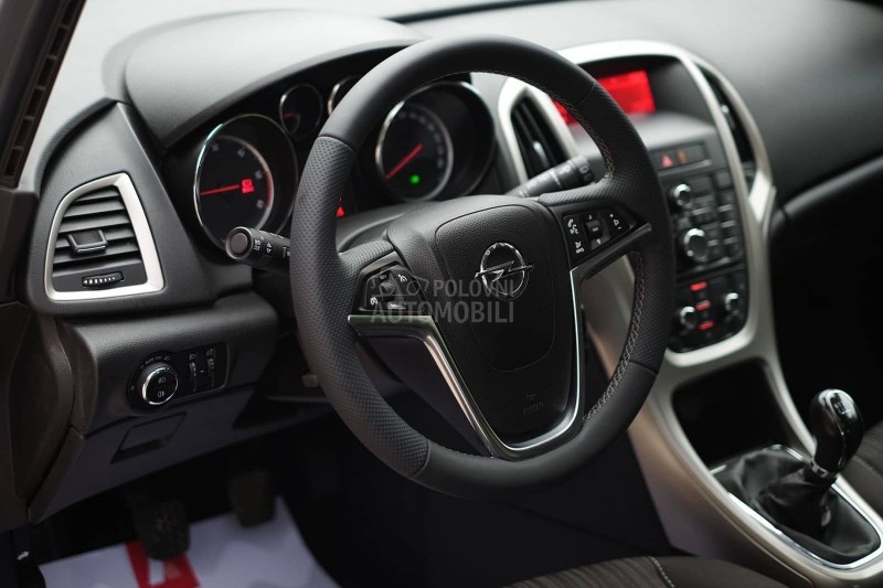 Opel Astra J 1.7CDTI Elective 92k